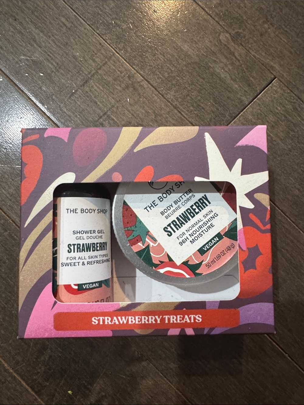The Body Shop Strawberry Treats Gift Set